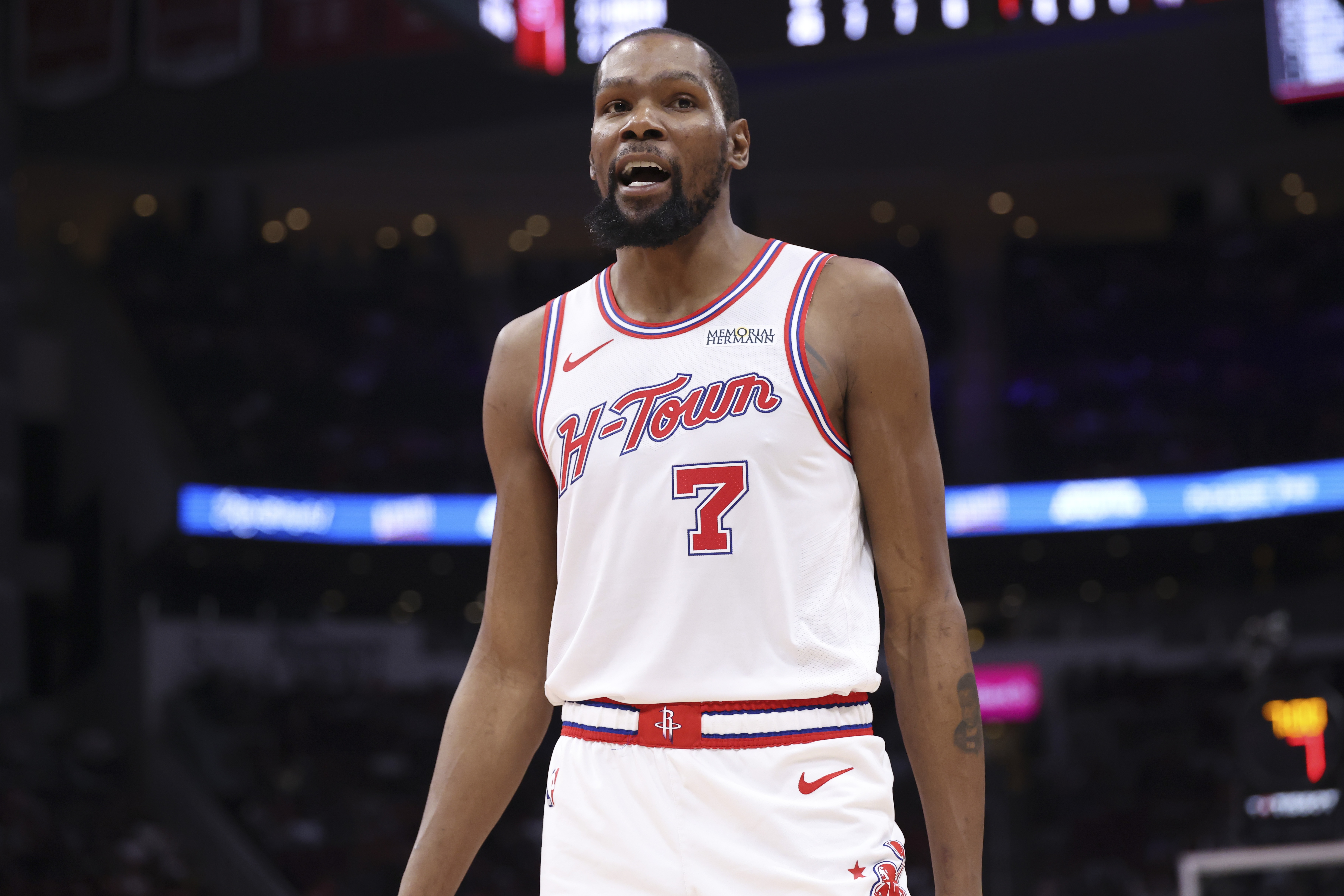 竞技宝 竞技宝官网 官方测速站-杜兰特总得分历史第5&amp;出手数只第13！詹乔科效率难以望其项背